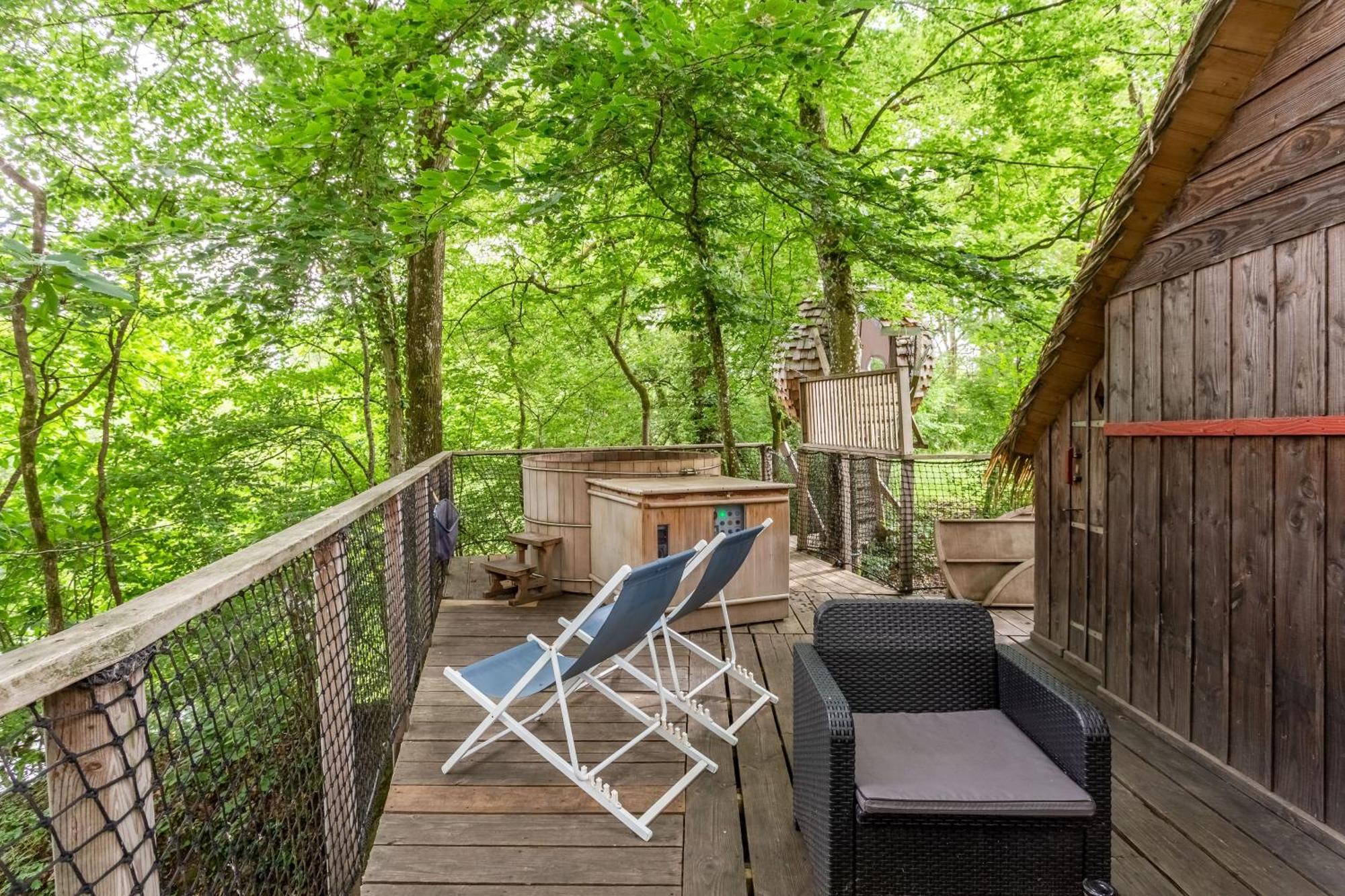 La Baconniere Domaine Des Vaulx - Locations De Cabanes Insolites المظهر الخارجي الصورة