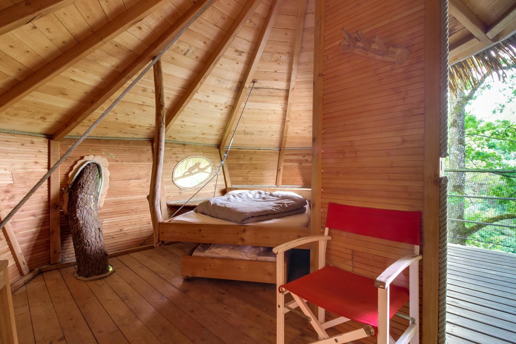 La Baconniere Domaine Des Vaulx - Locations De Cabanes Insolites المظهر الخارجي الصورة